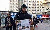 Gia đình bé Nhật Linh thu thập chữ ký đòi công lý cho con gái