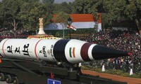 Tên lửa Agni-V của Ấn Độ trong cuộc diễu binh mừng lễ độc lập năm 2013. (Ảnh: AP)