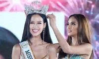 Phần &quot;nuốt mic&quot; giúp Bảo Ngọc đăng quang Miss Intercontinental 2022 giống Thùy Tiên ở một điểm