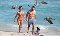 Sylvie Meis thả dáng nóng bỏng bên bạn trai ở Miami