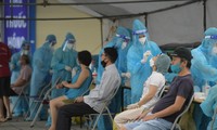 Dịch COVID-19 căng thẳng, Hà Nội lo lắng khi có những nơi 9 vạn dân chỉ có 1 trạm y tế