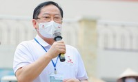 Nhà báo Lê Xuân Sơn phát biểu khai mạc giải đấu