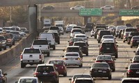 Giảm khí thải xe cộ giúp tiết kiệm chi phí và bảo vệ mạng sống