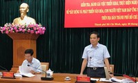 Ủy viên Trung ương Đảng, Phó Bí thư Thường trực Thành ủy TP HCM Trần Lưu Quang phát biểu tại buổi làm việc