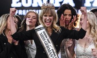 Ngỡ ngàng nhan sắc bà mẹ 35 tuổi vừa đăng quang &apos;Hoa hậu Đức 2020&apos;