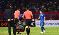 Chanathip chấn thương, CĐV tuyệt vọng: Bóng đá Thái Lan hết nhân tài rồi sao? 
