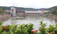 Đập thủy điện Cảnh Hồng, Vân Nam, Trung Quốc. Ảnh: Trúc Quỳnh.
