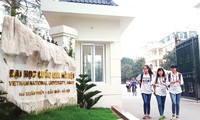 Đại học Quốc gia Hà Nội hiện chỉ được xếp hạng vào nhóm 801-1.000 của thế giới. Ảnh: Ngọc Châu.