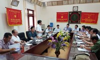 Tổ công tác của Bộ GD&ĐT do ông Mai Văn Trinh, Cục trưởng Cục Quản lý chất lượng, Bộ GD&ĐT (người đứng) dẫn đầu làm việc tại Sơn La. Ảnh: Giáo dục thời đại.