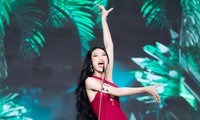 Màn hô tên ở Hoa hậu Hòa bình Việt Nam