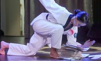 Kiện tướng Taekwondo quốc gia chưa hài lòng màn chặt nát chồng gỗ ở Hoa hậu Việt Nam