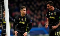 ‘Xé lưới’ Ajax, Ronaldo lập nên loạt kỳ tích đáng nể