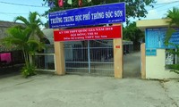 Trường THPT Sóc Sơn.