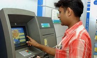 Cây ATM ở Ấn Độ nhả ra tiền giả với những dòng chữ kỳ quặc khiến khách hàng tức giận