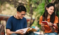 Du học sinh Việt Nam đồng loạt nhập trường học kỳ mùa thu trên khắp thế giới ra sao?