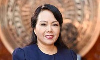 Bà Nguyễn Thị Kim Tiến được miễn nhiệm