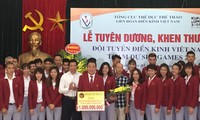 Điền kinh Việt Nam nhận 1,1 tỉ đồng tiền thưởng SEA Games 29