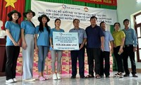 Sau Chung kết Miss Grand Vietnam 2022, dàn Hoa - Á hậu đi từ thiện tại miền Trung