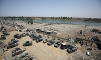 Quân chính phủ Iraq đang truy quét các phần tử khủng bố IS tại khu vực sông Tigris (Mosul). Ảnh: AFP