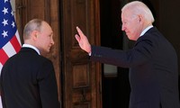 Tổng thống Nga Vladimir Putin và Tổng thống Mỹ Joe Biden. Ảnh: AP