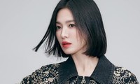 Phấn khích tột độ khi &apos;mỹ nữ mong manh&apos; Song Hye Kyo hóa thành quý bà báo thù lạnh lùng