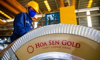 Tôn siêu bền Hoa Sen Gold được cam kết bảo hành chống thủng dột lên đến 30 năm và bảo hành màu 10 năm, đáp ứng những yêu cầu khắt khe nhất của các công trình dân dụng, công nghiệp