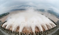 Cơ quan Phòng chống thiên tai Việt Nam cho biết đang theo dõi sát sao tình hình mưa lũ, xả lũ từ các hồ đập phía Trung Quốc
