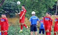 HLV Park Hang-seo lo vá hàng thủ U23 Việt Nam