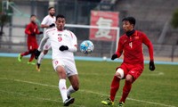 HLV Palestine đánh bại U23 Việt Nam chống bóng bổng kém