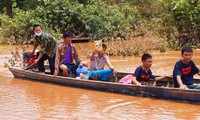 Vỡ đập thủy điện ở Lào: Khắc khoải ngóng tin người mất tích 
