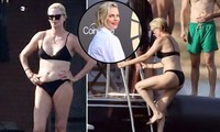 Đả nữ Charlize Theron ‘thả dáng’ gợi cảm với bikini bé xíu trước thềm tuổi 46