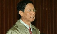 Cựu tướng Phan Văn Vĩnh bất ngờ ngã trong phòng bệnh