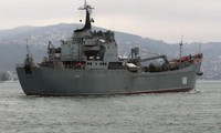 Tàu đổ bộ vận tải Orsk 148 chở vũ khí Nga tới Syria