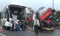 Bốn vụ tai nạn liên tiếp, cao tốc Pháp Vân - Cầu Giẽ ùn tắc 7km