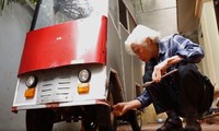 Thầy giáo 70 tuổi chế ôtô điện từ linh kiện đồng nát
