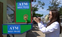 &apos;ATM khẩu trang&apos; miễn phí ở Đà Lạt