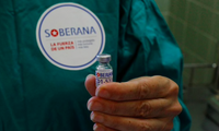 Vắc-xin Soberana 2 đang trong giai đoạn thử nghiệm cuối cùng. (Ảnh: Reuters)