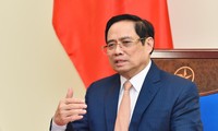 Thủ tướng Phạm Minh Chính tại cuộc điện đàm. (Ảnh: Mofa)