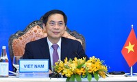 Bộ trưởng Ngoại giao Bùi Thanh Sơn dự hội nghị. (Ảnh: Mofa)