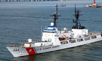 Một tàu của lực lượng Tuần duyên Mỹ