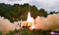Hình ảnh tên lửa phóng từ tàu hoả được Triều Tiên thử hôm 15/9. (Ảnh: KCNA)