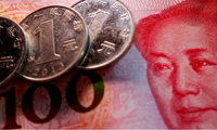 Trung Quốc đang tích cực thúc đẩy thanh toán xuyên biên giới bằng đồng nhân dân tệ để giảm bớt vai trò của đô la Mỹ. (Đồ hoạ: Reuters)