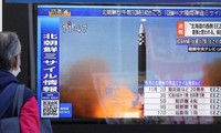 Tên lửa đạn đạo liên lục địa mà Triều Tiên phóng ngày 18/11 đã rơi xuống gần vùng biển Nhật Bản. (Ảnh: Reuters)
