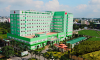 Bệnh viện tư nhân đầu tiên tại TP HCM đưa 100 giường vào điều trị COVID-19