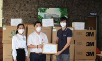 Bạn đọc Báo Tiền Phong tiếp tục đồng hành cùng tuyến đầu chống dịch