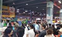 TPHCM: Tăng tuyến xe buýt để ‘giải cứu’ ùn tắc trong sân bay