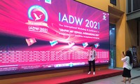 Sinh viên tham gia trại sáng tác “Đồ họa và tranh in Việt Nam – Quốc tế 2021” 