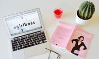 Để khơi dậy sự sáng tạo, đây là 6 thứ không thể thiếu trên bàn làm việc của &quot;Girl Boss&quot;