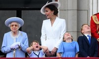 Hoàng tử bé Louis và loạt meme &quot;cute lạc lối&quot; trong Đại lễ Bạch kim của Nữ hoàng Anh