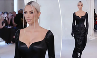 Kim Kardashian lần đầu đi catwalk, bị chê tơi tả nhưng vì sao nhà Balenciaga lại đắc ý?